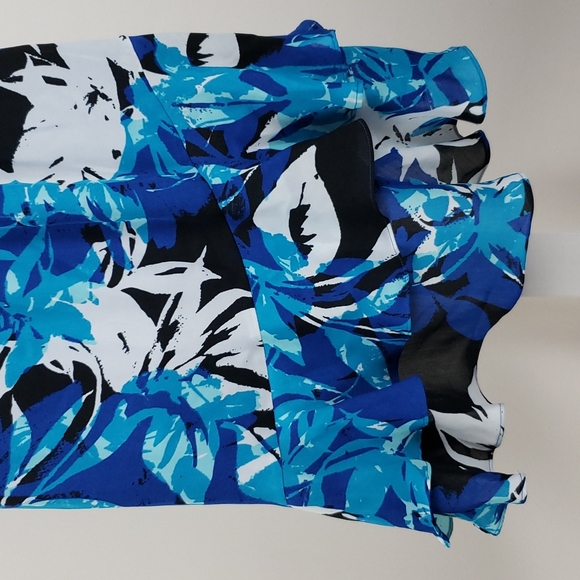 Parker Floral Print Mini Dress - Picture 7 of 10